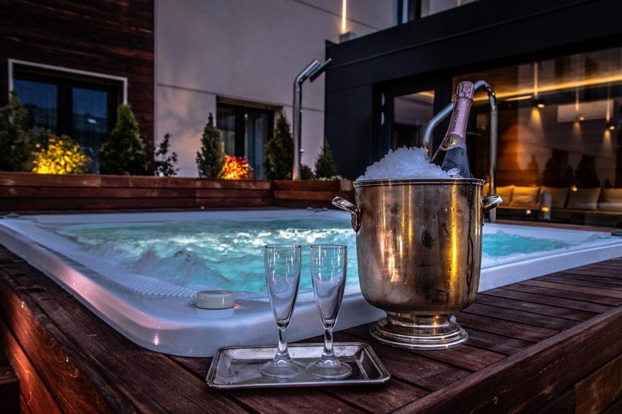 Hb Aosta Hotel & Balcony Spa Eksteriør billede